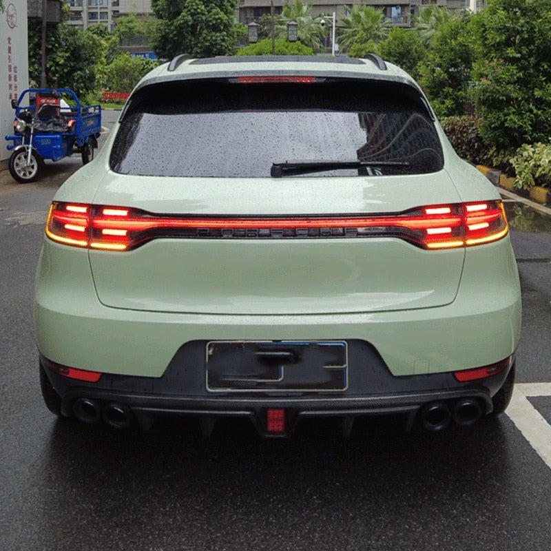 A Set LED Tail Light Assembly For Porsche Macan 2014-2017 Driving light + brake light + turn signal Car Accessories